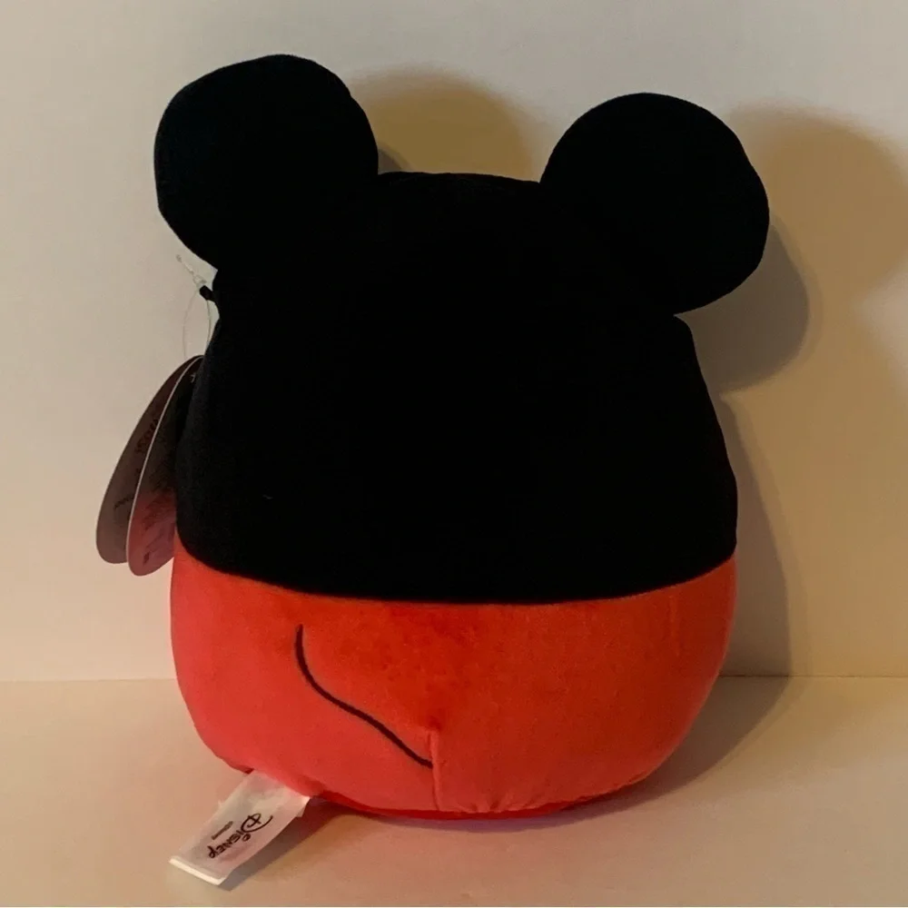 NWT. SQUISHMALLOWS Mickey Mouse Valentine’s 8” Plush